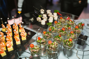 Кейтеринг на 8 марта