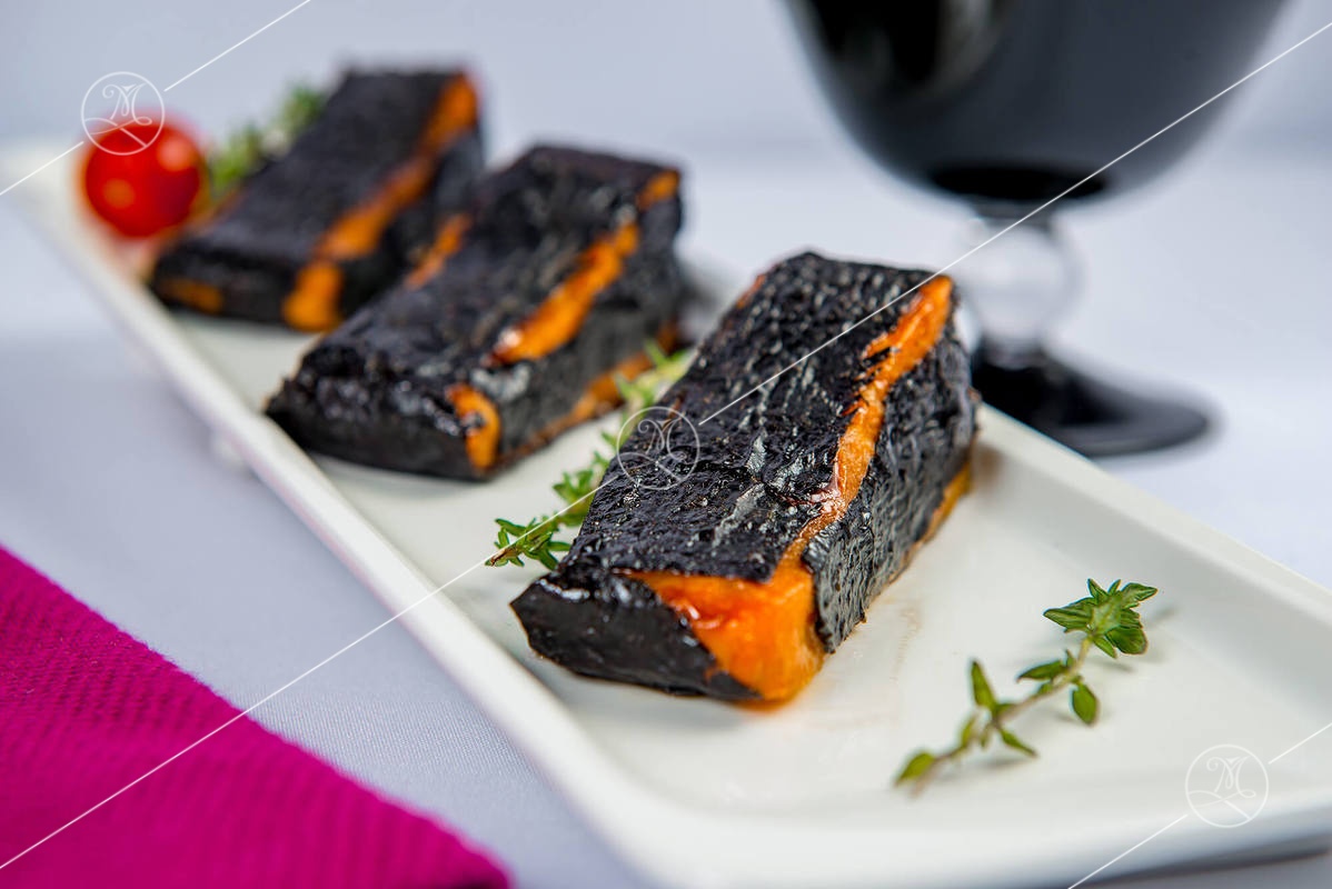 Мурманский лосось в устричном соусе