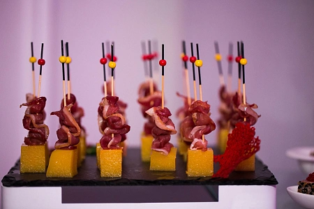 Фуршет на мероприятии WELLA