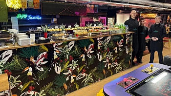 Фуршет на 16-летие на 32 персоны