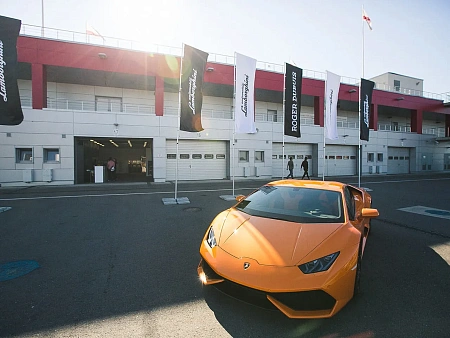 Тест-драйв Lamborghini Urus
