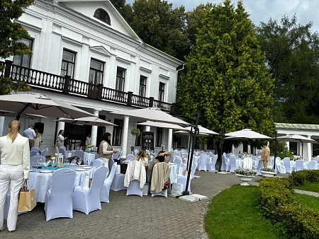Банкет и welcome зона в Усадьбе Середниково на 90 персон