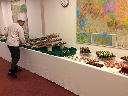 Новогодний фуршет для Тойота Банк