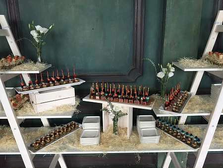 Свадебный фуршет в Fotofaktura