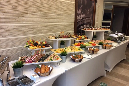 Фуршет на корпоратив Ниармедик