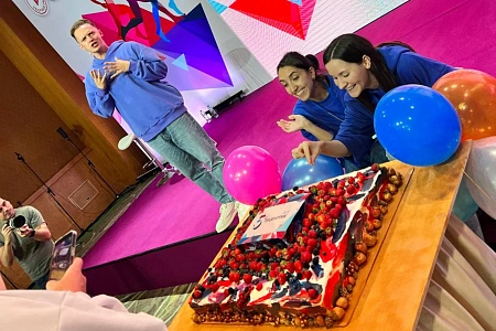 Кэнди-бар на 370 персон