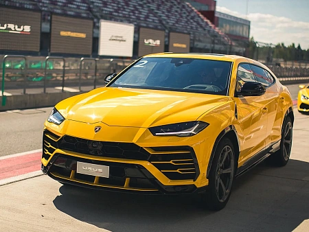 Тест-драйв Lamborghini Urus