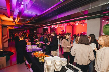 Фуршет на 700 персон QIWI