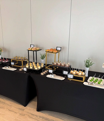 Фуршет на 59 персон на деловое мероприятие СТОУН