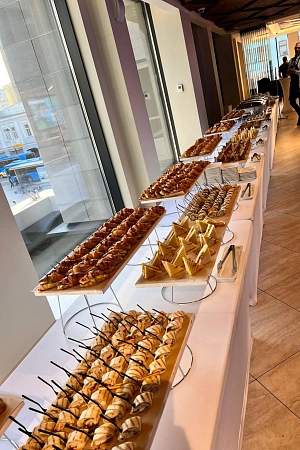 Фуршет на 400 персон