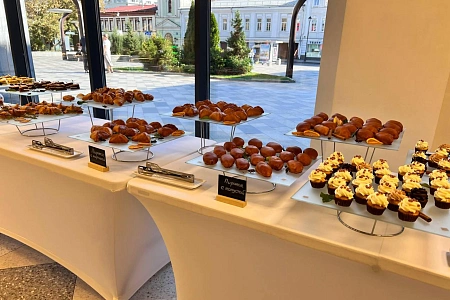 Фуршет на 400 персон