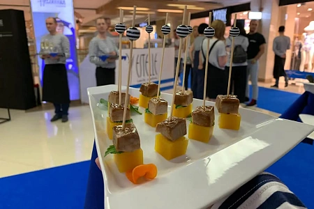 Коктейль для Эстель Адони