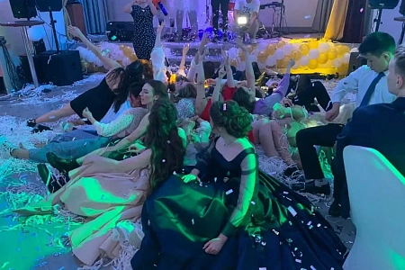 Школьный выпускной банкет 2020