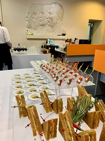 Фуршет к 8 марта для АЕОН