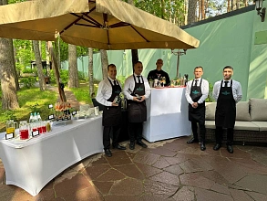 Банкет и выездной бар на 14 персон в частном доме