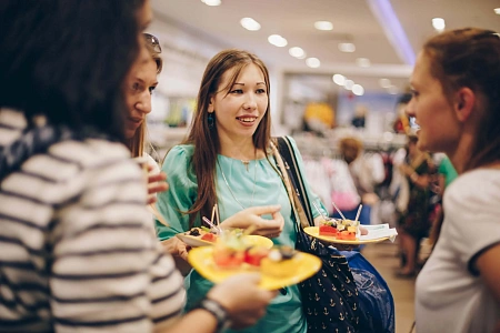 Легкий фуршет для Mothercare