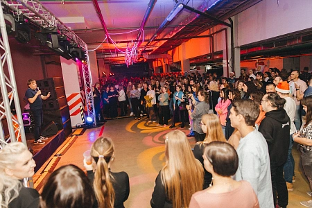 Фуршет на 700 персон QIWI