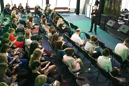 Фуршет 185 персон для Леруа Мерлен