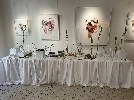 Фуршет на выставку современного искусства в Askeri Gallery