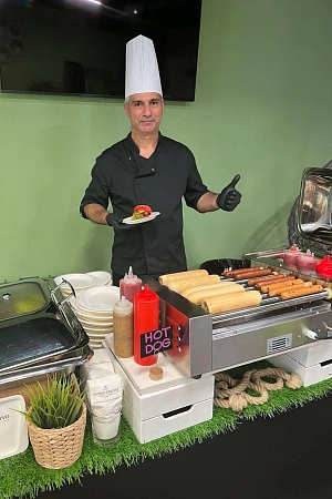 Анимационная станция с хот-догами на 100 персон компания Айтиджи