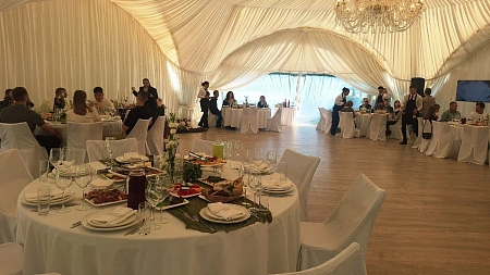 Свадебный банкет в Усадьбе Середниково 48 персон