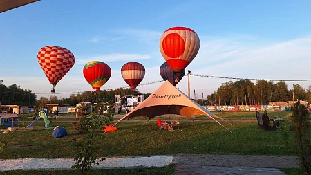 Фуршет и анимационные станции для 170 персон Тойота