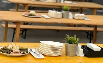 Фуршет с рассадкой на 120 персон для корпорации АЕОН