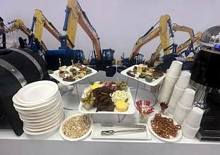 Фуршет на выставку спецтехники для 45 персон