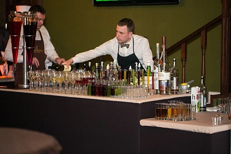 Фуршет в театре У Никитских Ворот