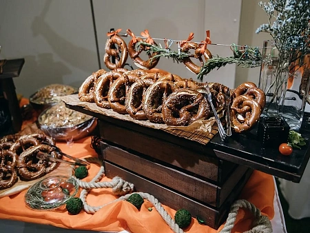 Фуршет в офисе компании GLO