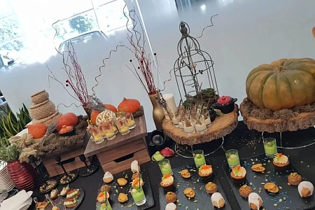 Фуршет в автосалоне Infiniti