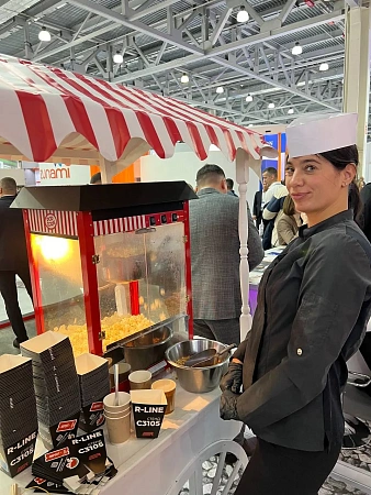 Анимационная станция с поп-корном на выставке