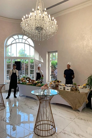 Food станции на свадьбу для 140 персон