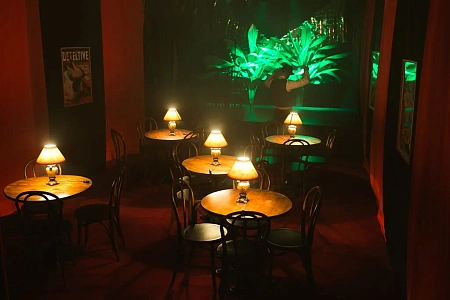 Корпоративный новогодний банкет в тематике «Нью-Йорк»