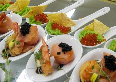 Фуршет на вручение премии "ПОЭТ"