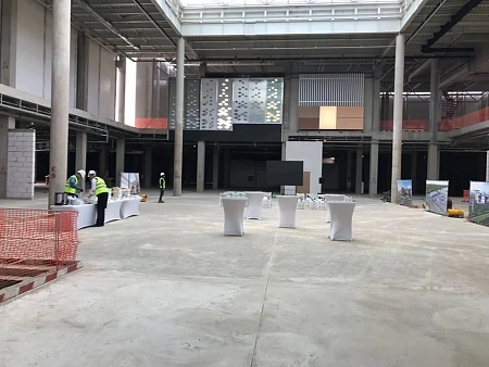 Фуршет в ТЦ "Акварель"