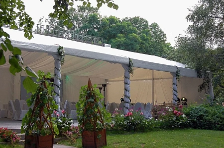 Свадебный банкет в аптекарском огороде