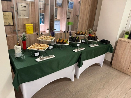 Кофе-брейк на 30 персон для компании 1С