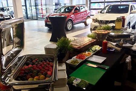 Бургер-станция для Nissan