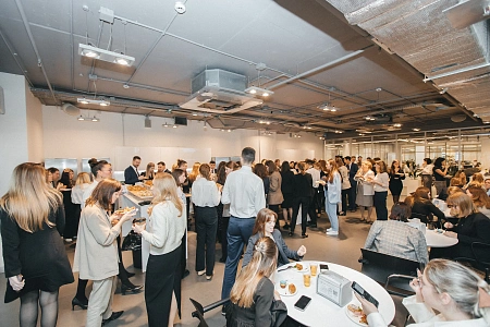 Новогодний кейтеринг на 2010 персон