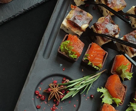 Фуршет и food станции на 75 персон