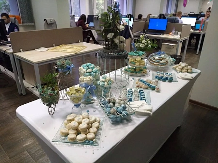 Сладкий стол в офисе