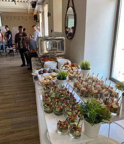 Кофе брейк и обед на 50 персон