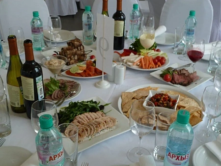 Банкет в яхт-клубе для KRKA