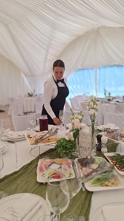 Свадебный банкет в Усадьбе Середниково 48 персон