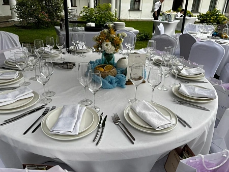 Банкет и welcome зона в Усадьбе Середниково на 90 персон