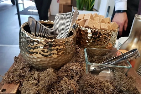 Фуршет в автосалоне Infiniti