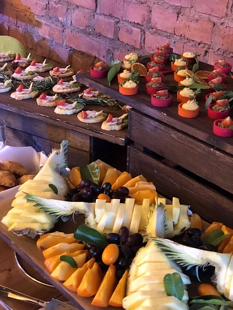 Фуршет для Casa Picassa на 8 марта