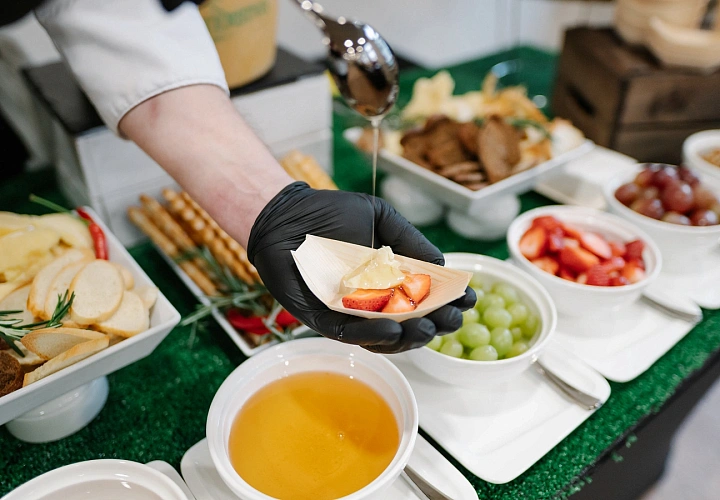 Станция с сыром "Пармиджано" (фото 2)