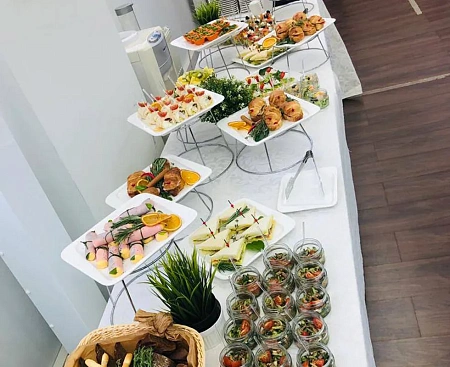 Фуршет на 20 персон для корпоратива